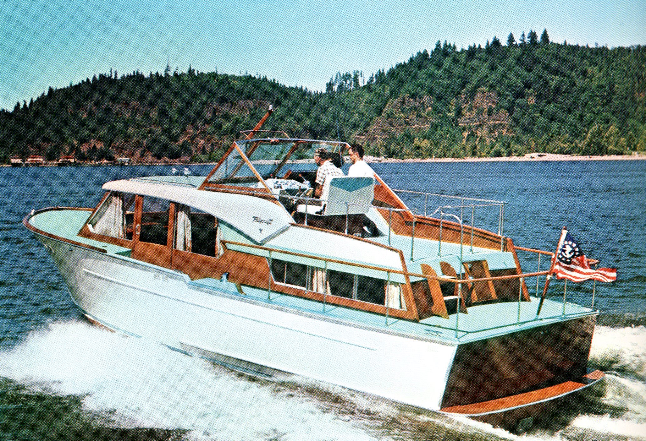 2055px x 1404px - Boat Porn: 1964 Tollycraft Yachts | MV Jolly Mon